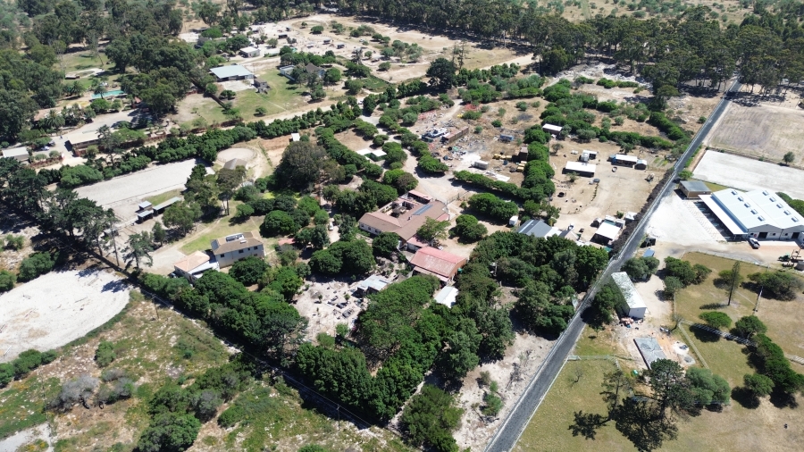 6 Bedroom Property for Sale in Morning Star Western Cape